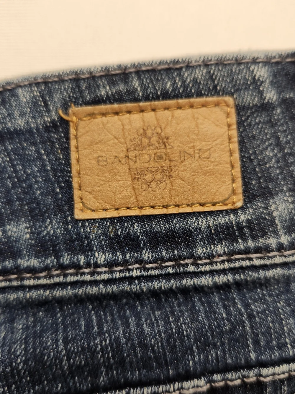 ⭐Bandolino Blu Comfort Stretch Capri Jeans Streetwear Casual Summer Size 10